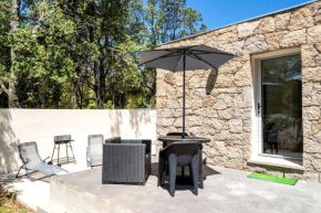 Studio Charmant U Pinu, 2 personnes, 6 Kms de Porto Vecchio